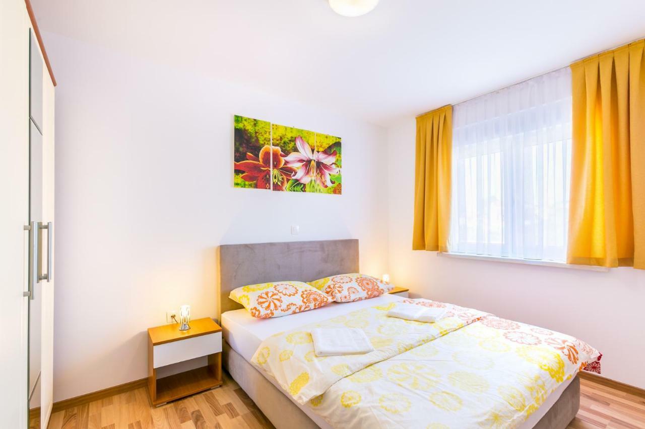 Hotel Dragan K3 Medolino Esterno foto